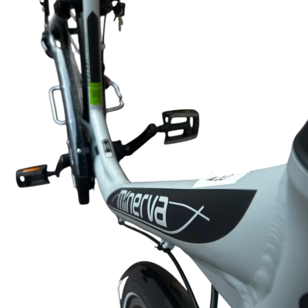 Vélo de route reconditionné ·  Attain Pro · Très bon état