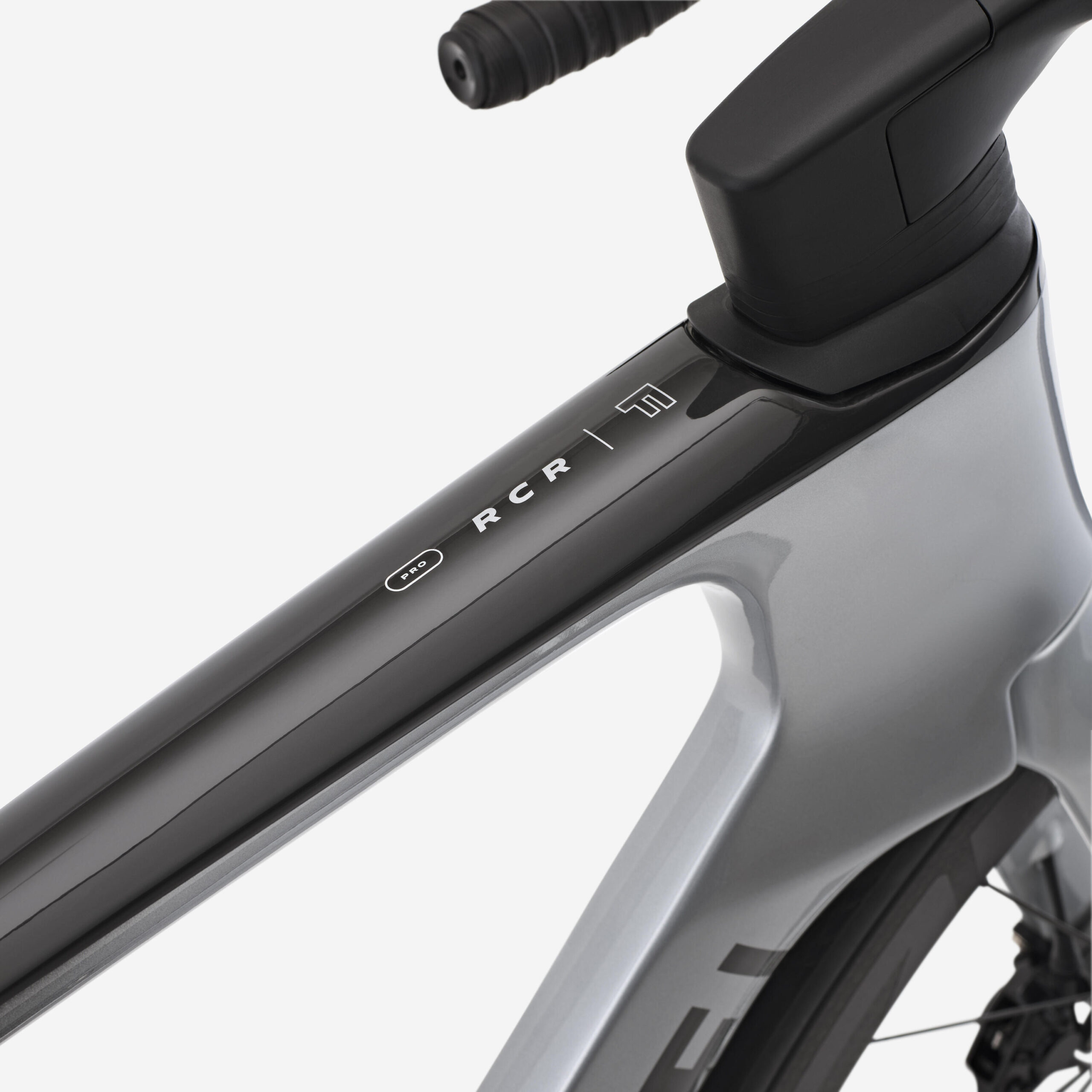 VELO ROUTE CYCLOTOURISME - RC 520 MICROSHIFT 10V FEMME