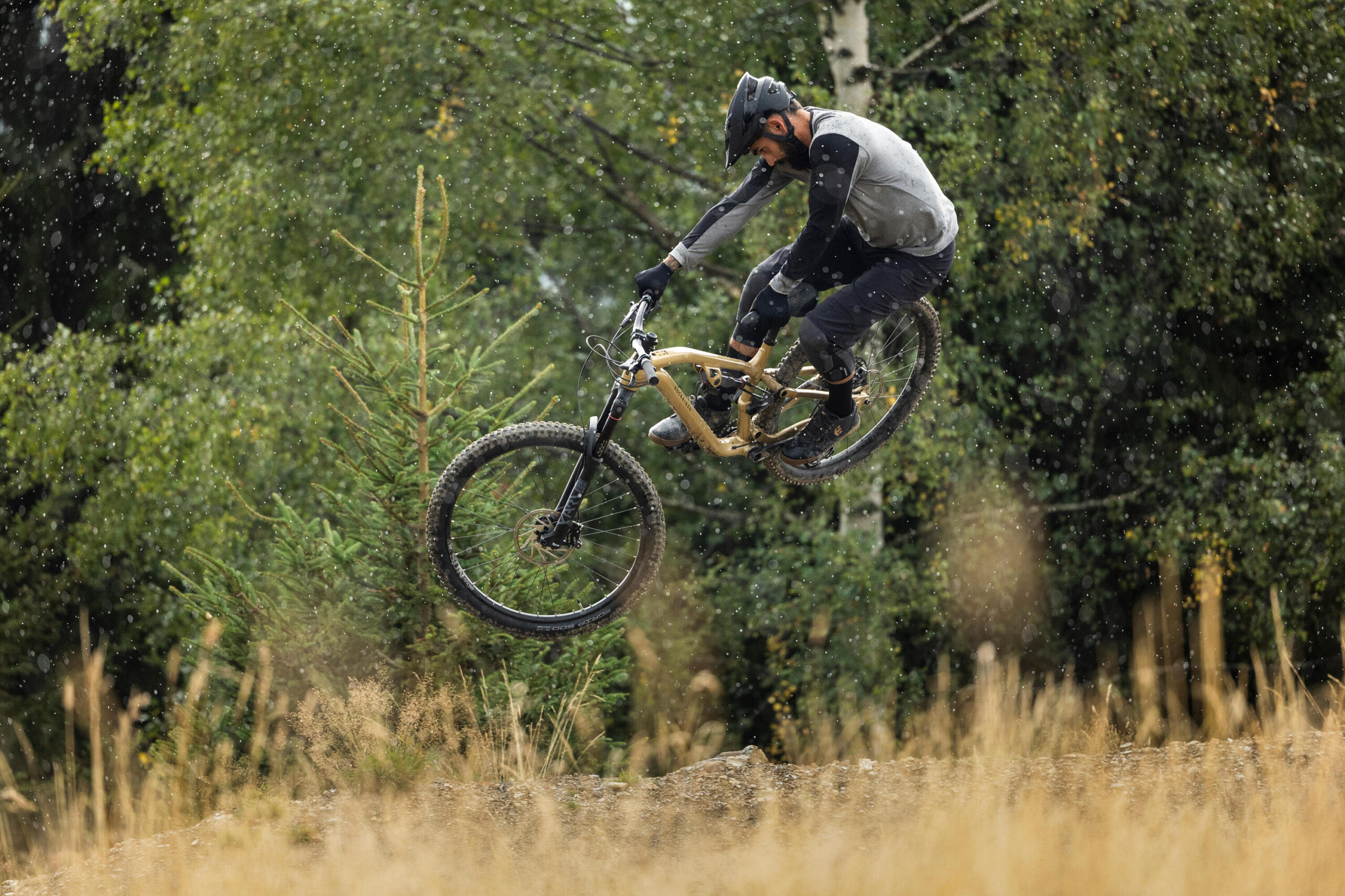 Seconde vie - Vélo VTT All Mountain Feel 700 LT - Cadre Aluminium 29" – Image 8