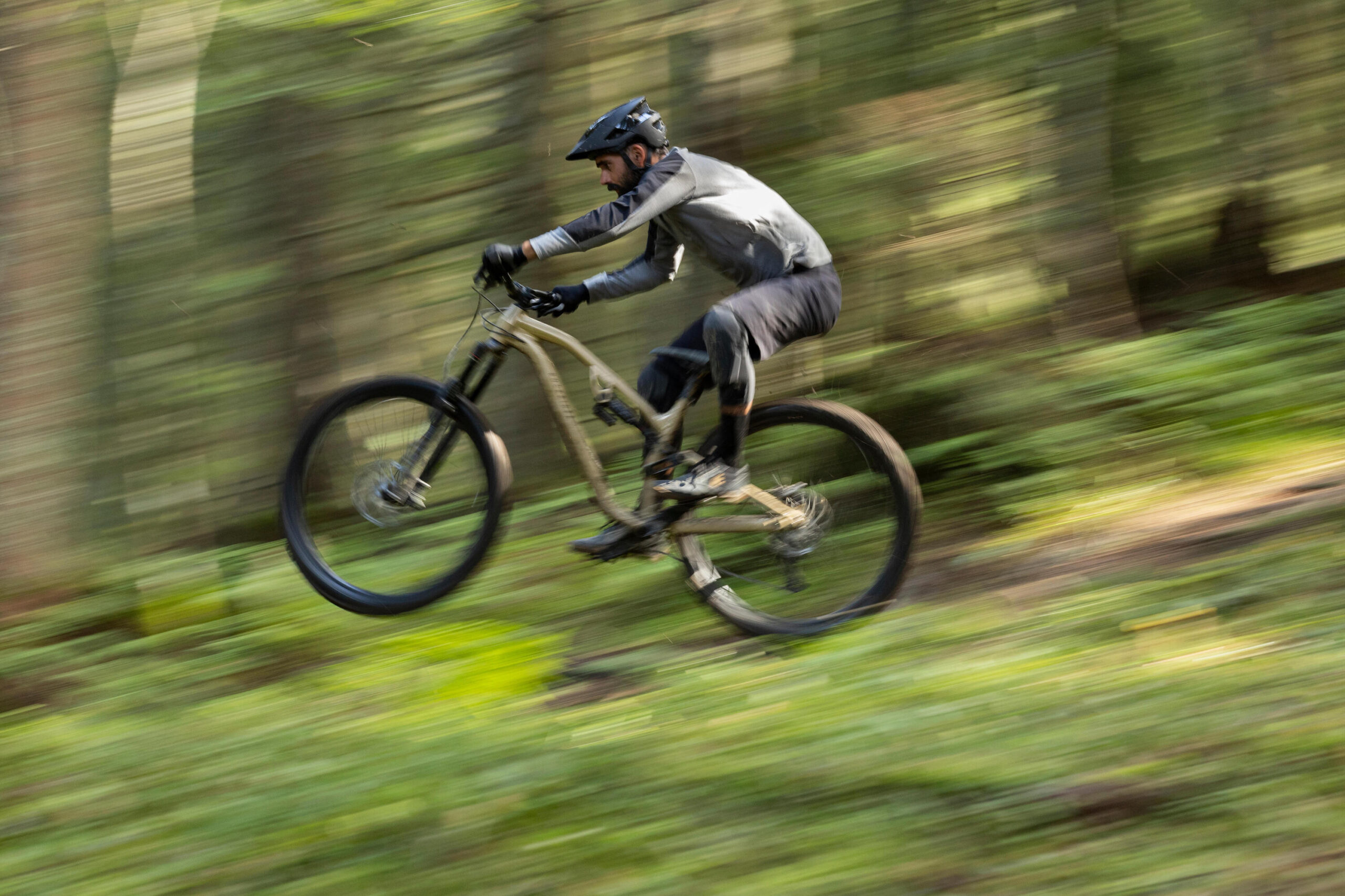Seconde vie - Vélo VTT All Mountain Feel 700 LT - Cadre Aluminium 29" – Image 9