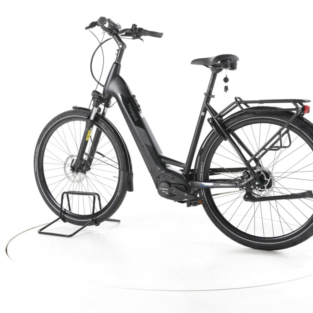 VTC électrique Winora Tria X9
