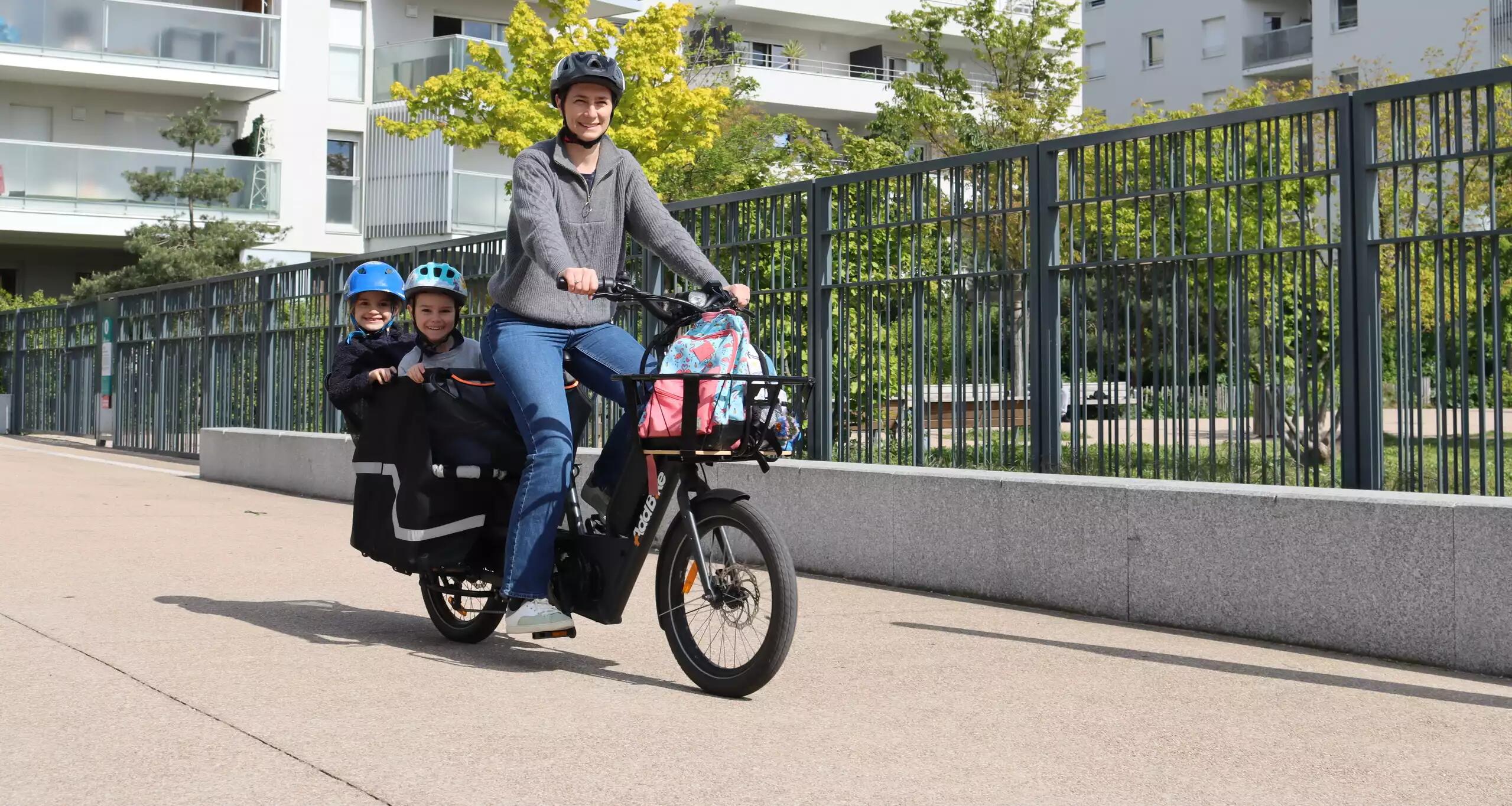 Vélo cargo électrique familial U-Cargo Family – Image 2