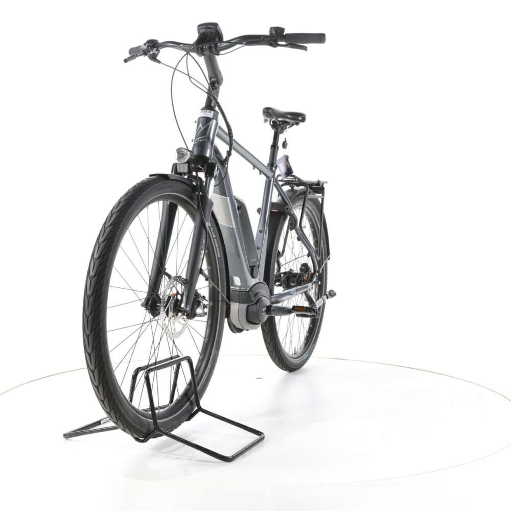 Vélo électrique Trekking NCM Milano T3, Taille 28'', Batterie 48V 12Ah 576Wh, 7 vitesses, Blanc Mat