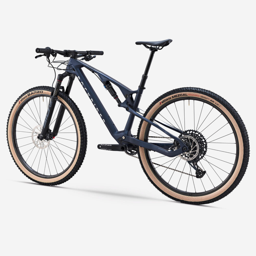 Vélo vtt xc crosscountry race 900 s bleu - cadre full carbone - GX roues carbon